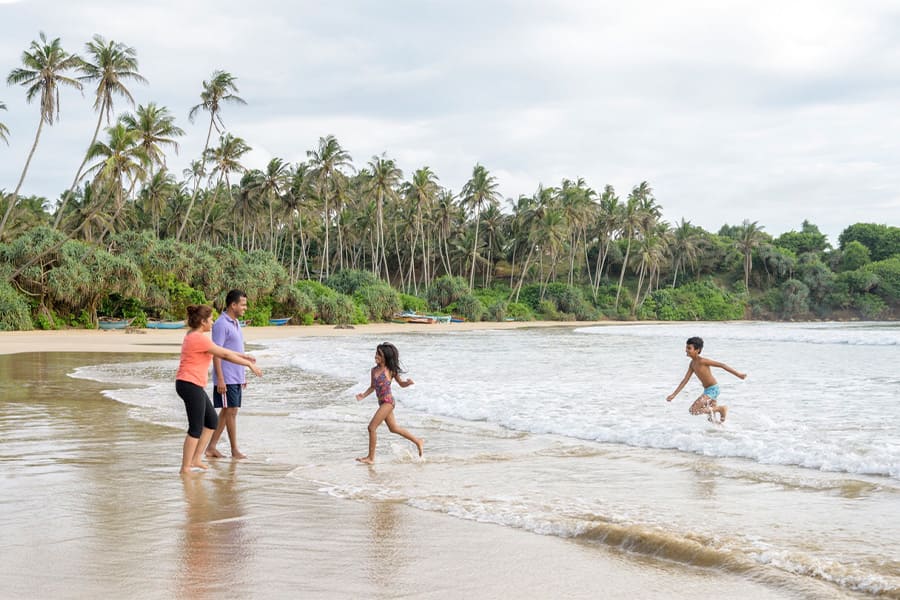 Beaches in sri lanka local tour packages
