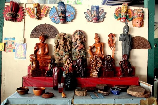 Buddha and Elephant - traditional sri lanka souvenirs