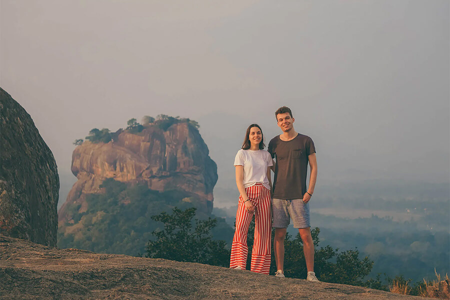 Pidurangala Rock - responsible travel
