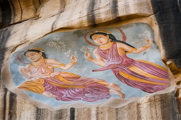 Sigiriya’s ‘Heavenly Maidens’ - sri lanka itinerary 15 days