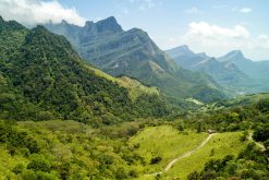knuckles mountain range - Sri Lanka hiking, biking