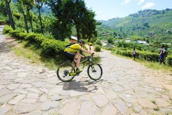 cycling with Sri Lanka Local Tour packages