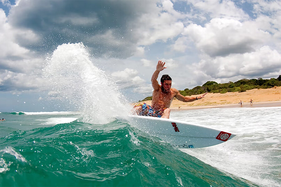 surfing in arugam bay - sri lanka 15 day tour