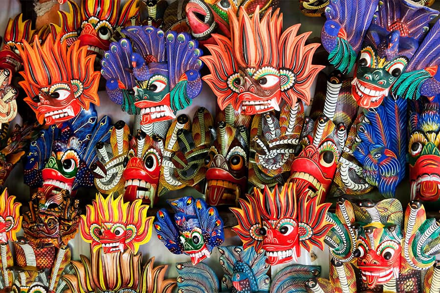 traditional sri lanka mask - sri lanka local tours